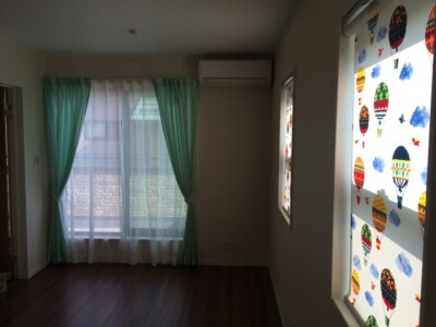 子供部屋 カーテン・シェード
