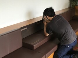 病院待合室 椅子張替