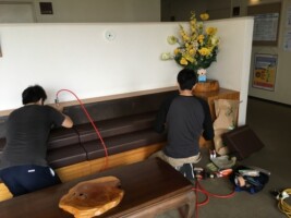 病院待合室 椅子張替