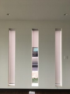 縦長ロールスクリーン